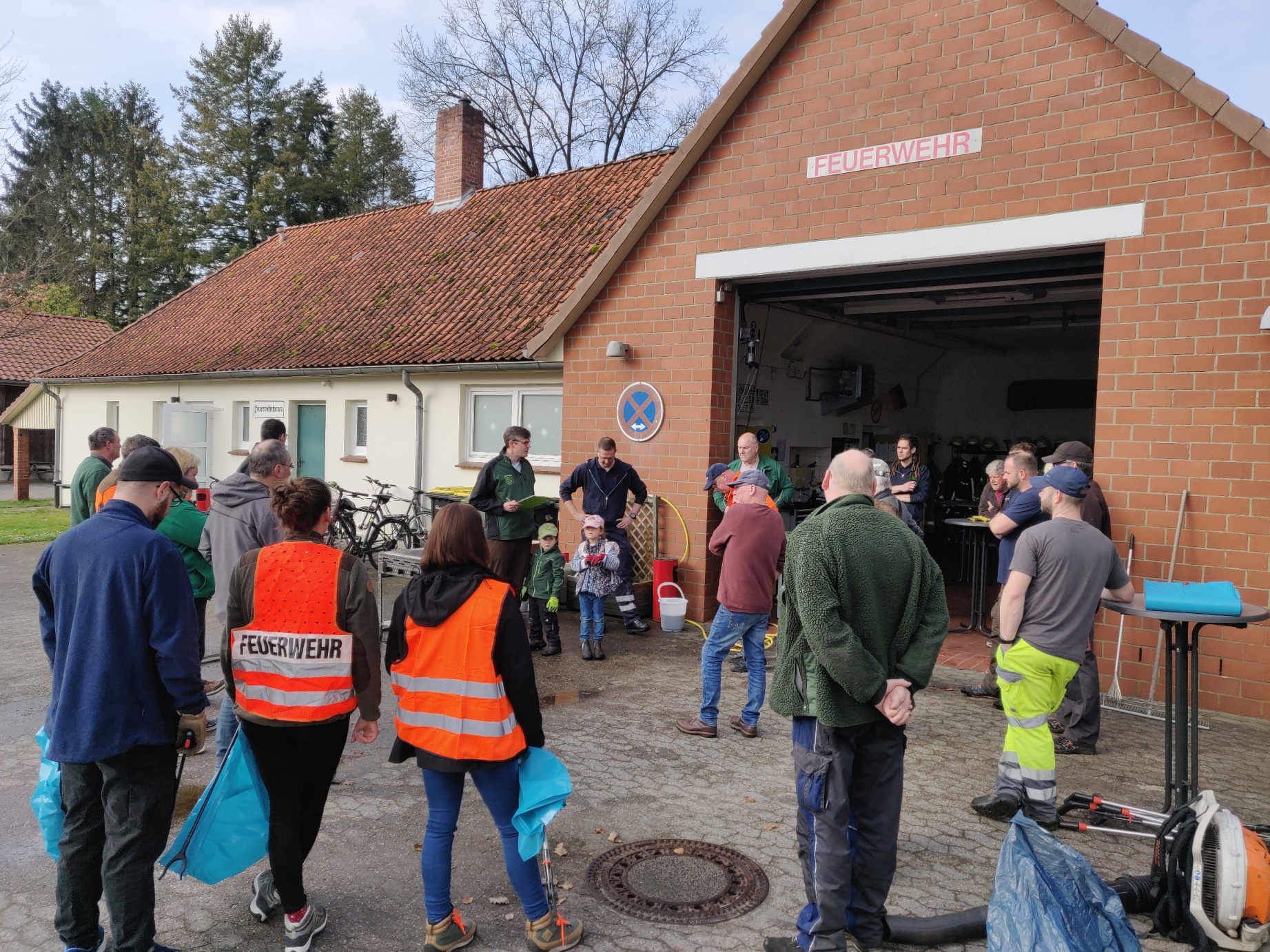 2024 04 06 Sauberes Dorf 003